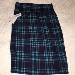 LuLaRoe XS Plaid Cassie Skirt